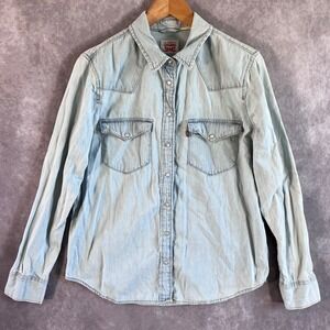 Levi Strauss Western Shirt Women Medium Light Blue Pearl Snap Denim Long Sleeve